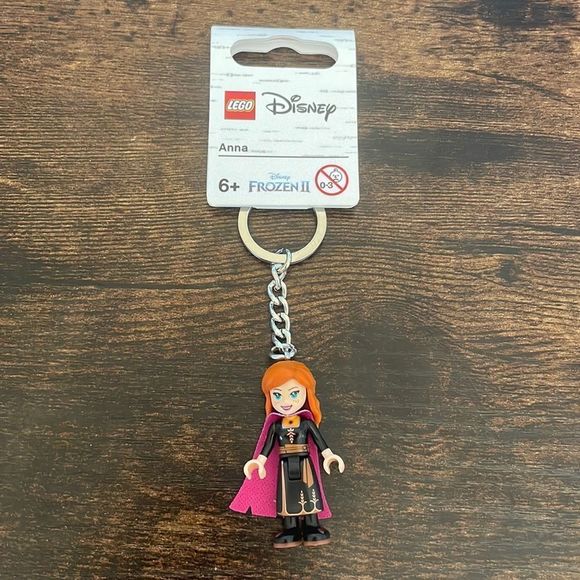 Lego Disney Anna Keychain - Picture 1 of 3